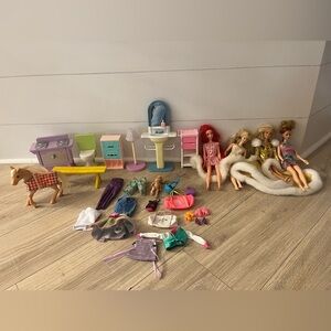 Vintage Barbie Furniture and Clothes Bundle